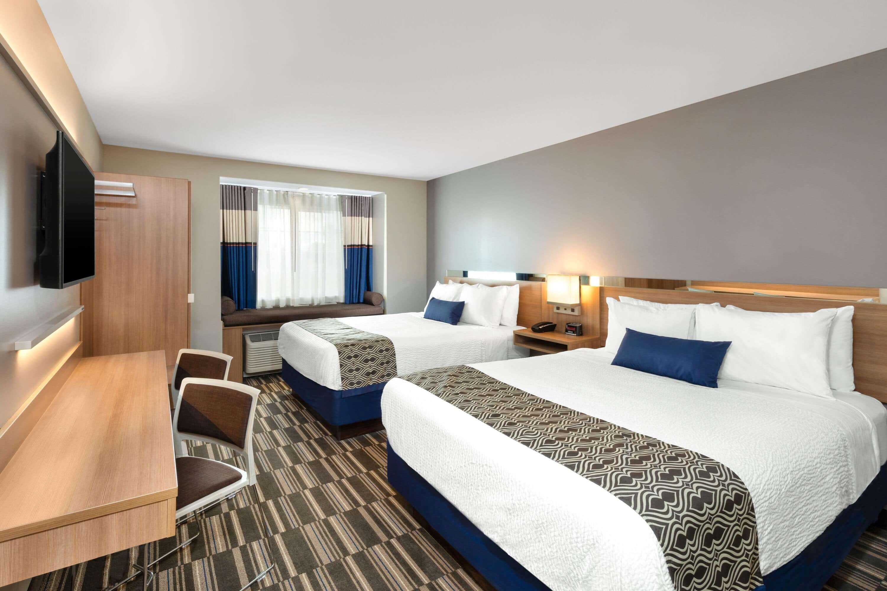 Microtel Inn & Suites By Wyndham Farmington Buitenkant foto