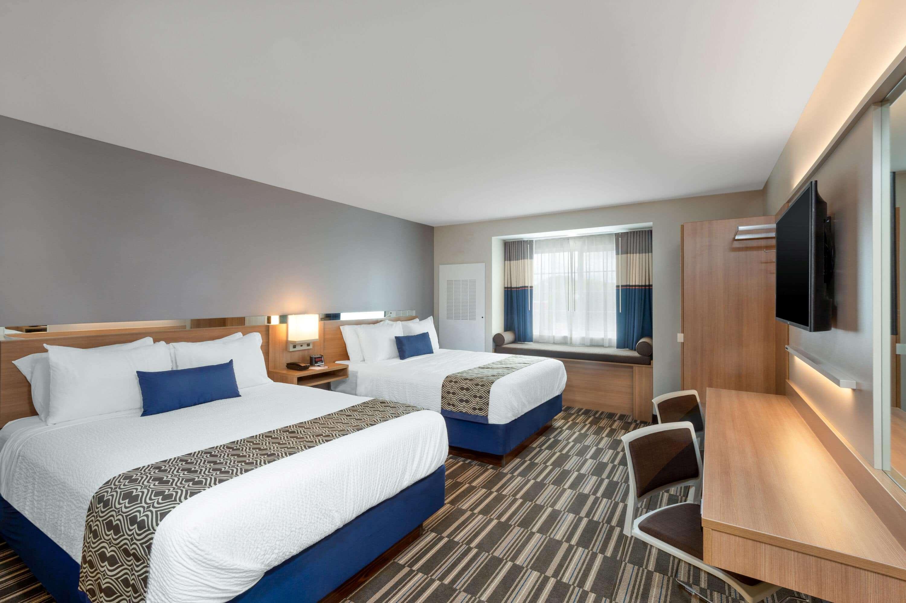 Microtel Inn & Suites By Wyndham Farmington Buitenkant foto