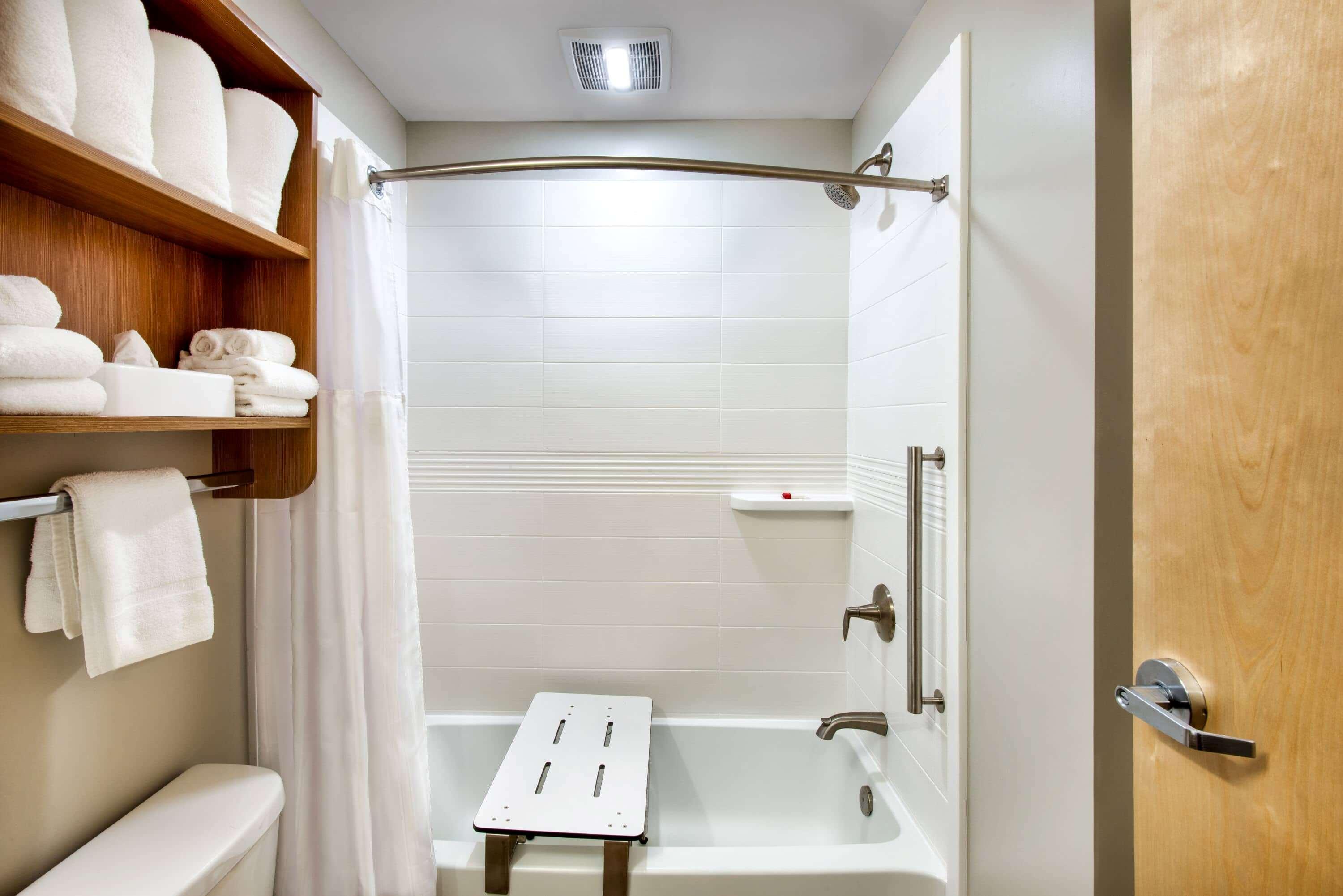 Microtel Inn & Suites By Wyndham Farmington Buitenkant foto