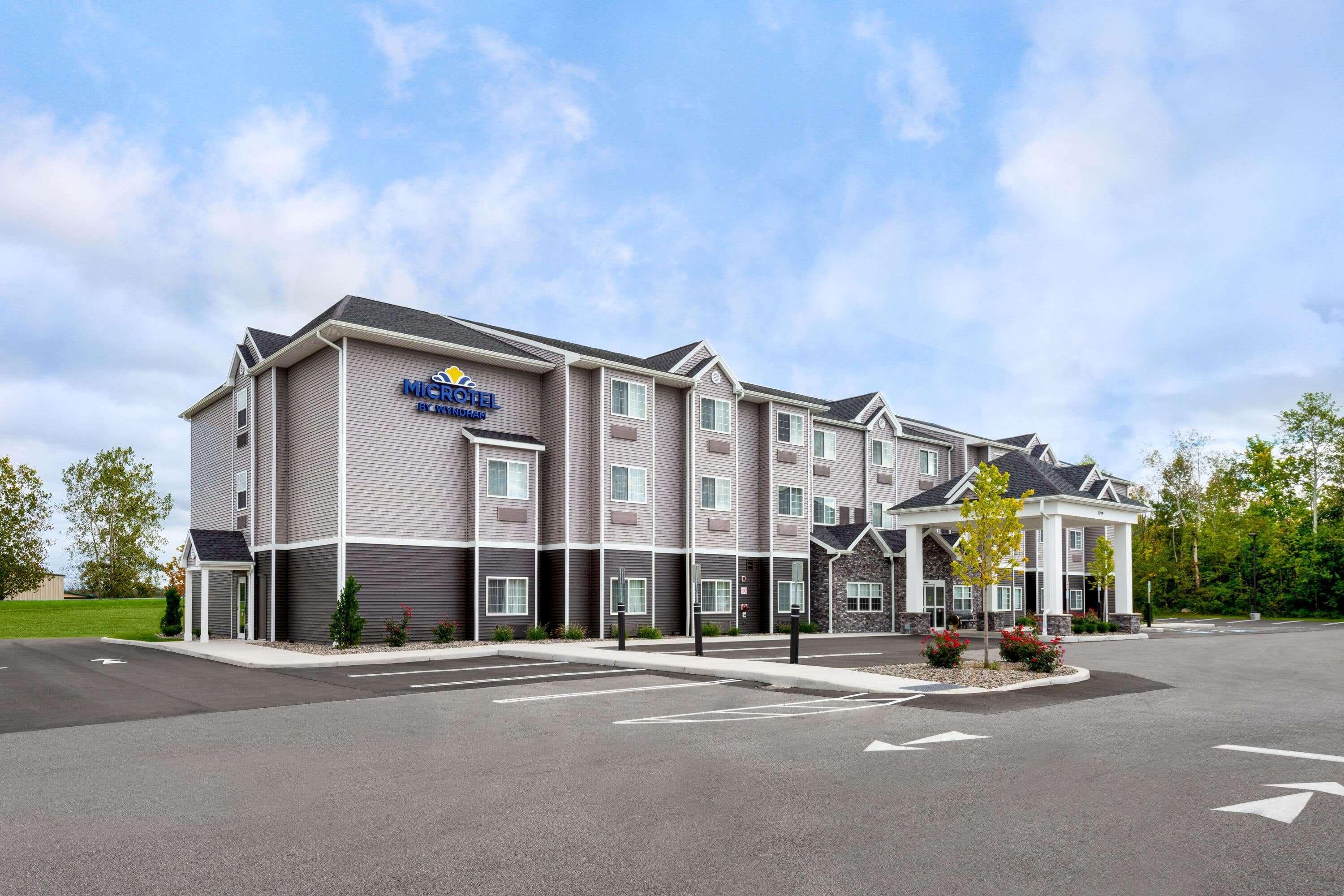 Microtel Inn & Suites By Wyndham Farmington Buitenkant foto