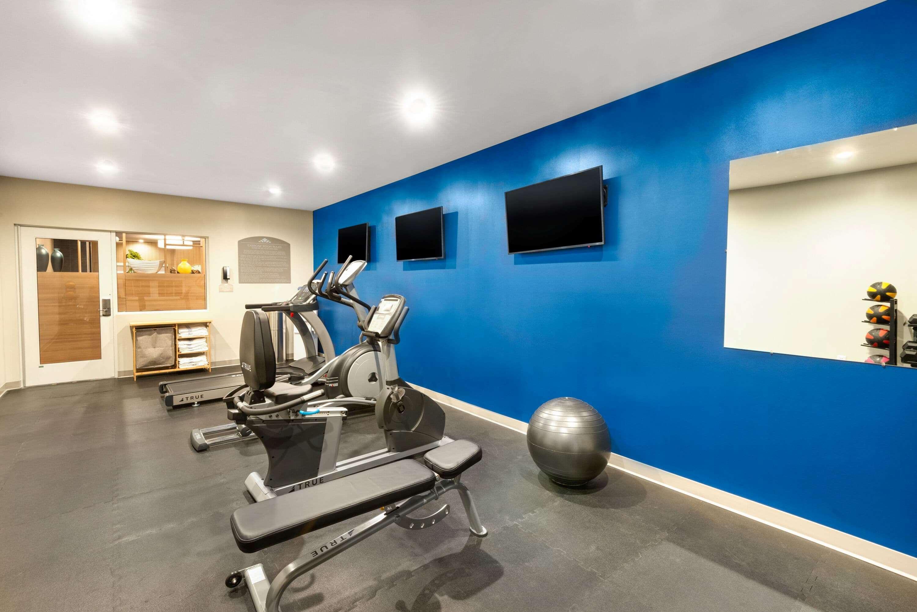 Microtel Inn & Suites By Wyndham Farmington Buitenkant foto